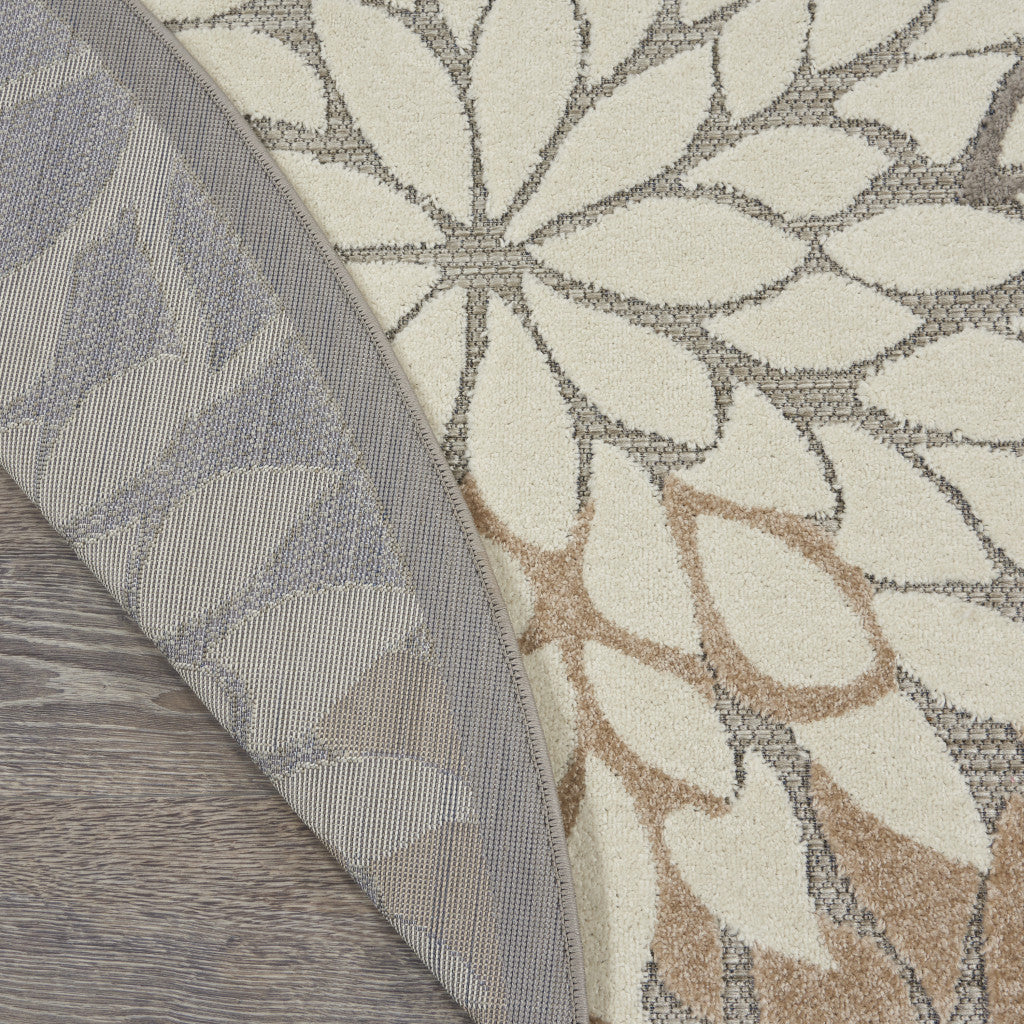 4' Gray And Ivory Round Indoor Outdoor Area Rug