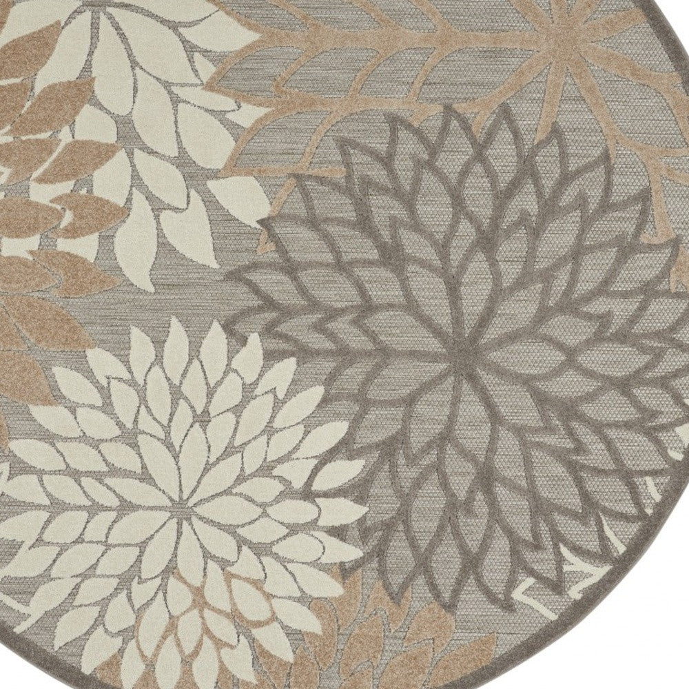 4' Gray And Ivory Round Indoor Outdoor Area Rug