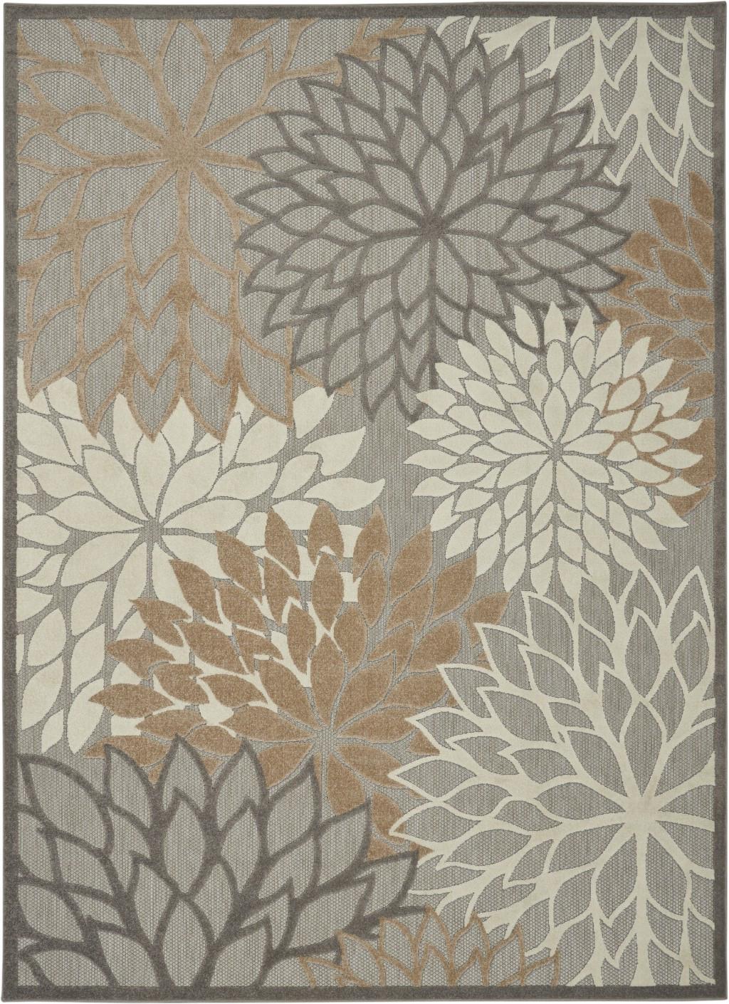 7' X 10' Gray And Ivory Indoor Outdoor Area Rug