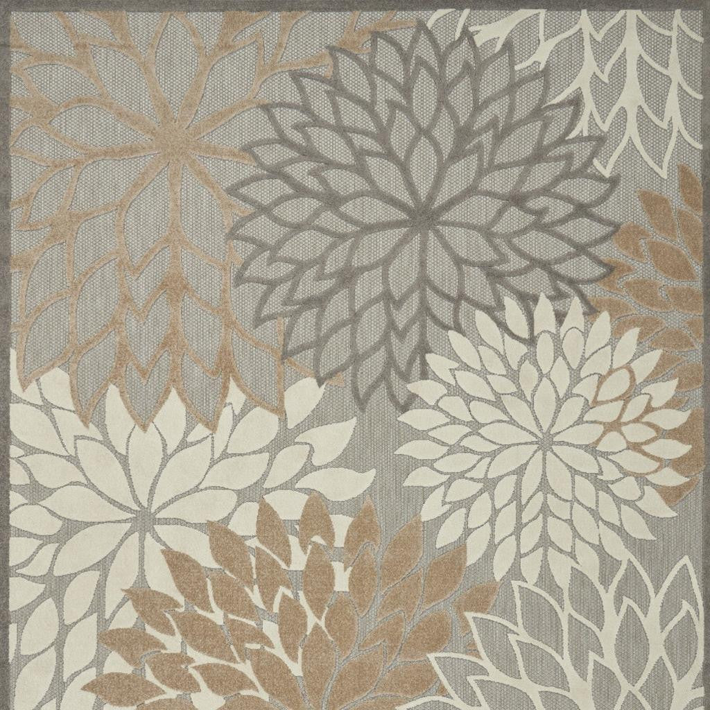 8' X 11' Gray And Ivory Indoor Outdoor Area Rug