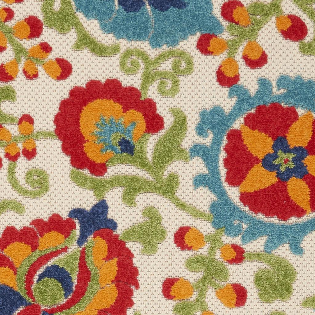 6' Green And Ivory Indoor Outdoor Area Rug