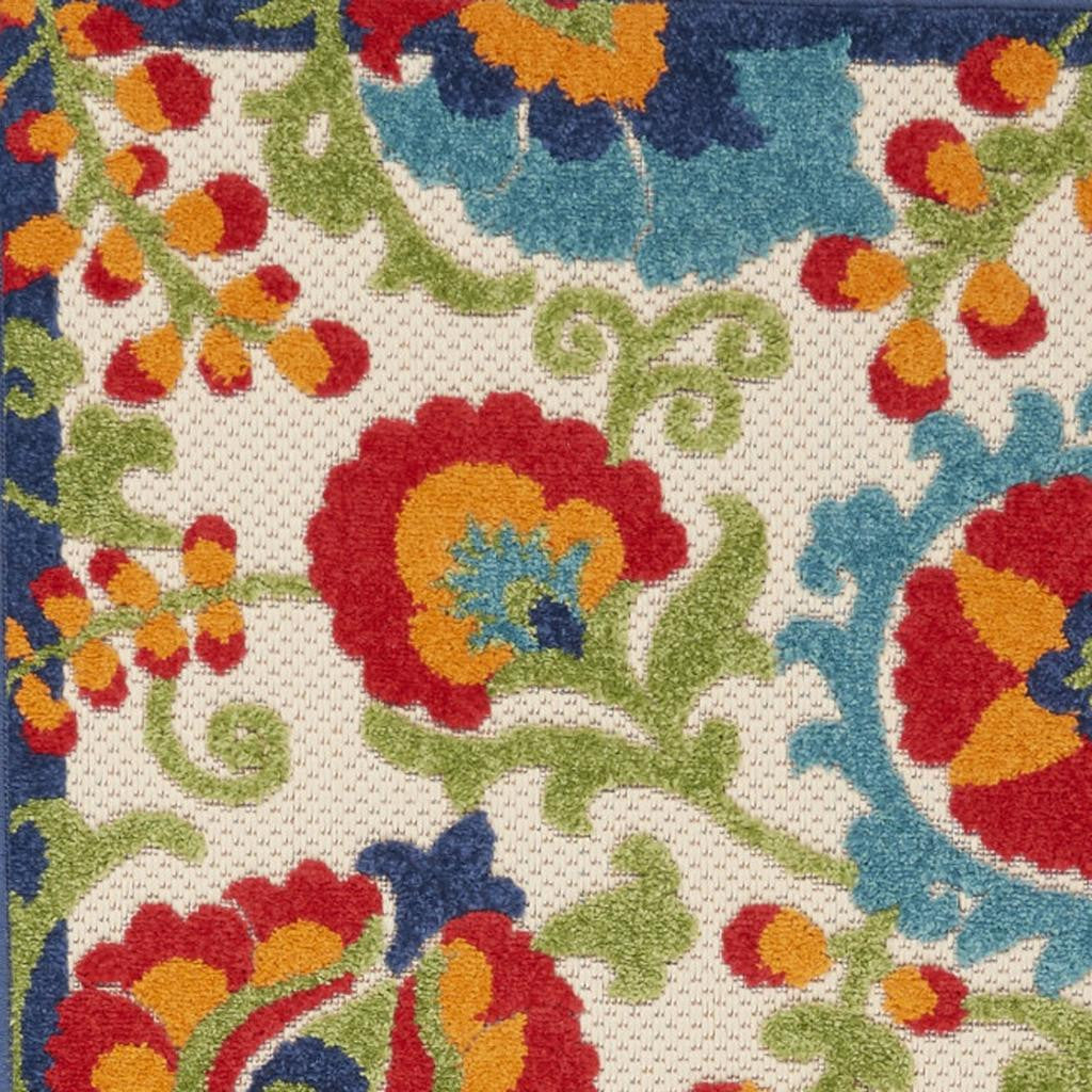 8' Green And Ivory Indoor Outdoor Area Rug