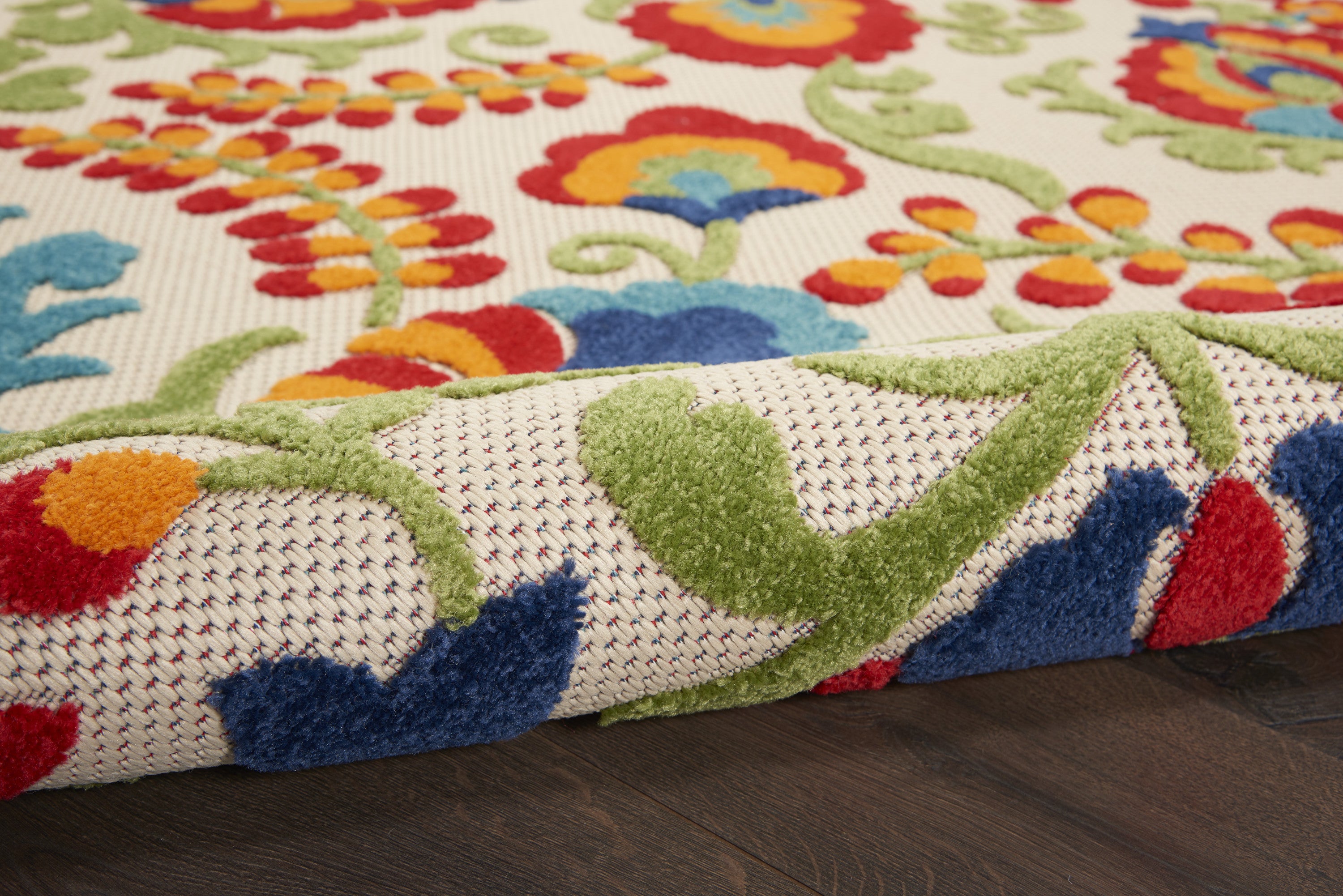 4' Green And Ivory Round Indoor Outdoor Area Rug