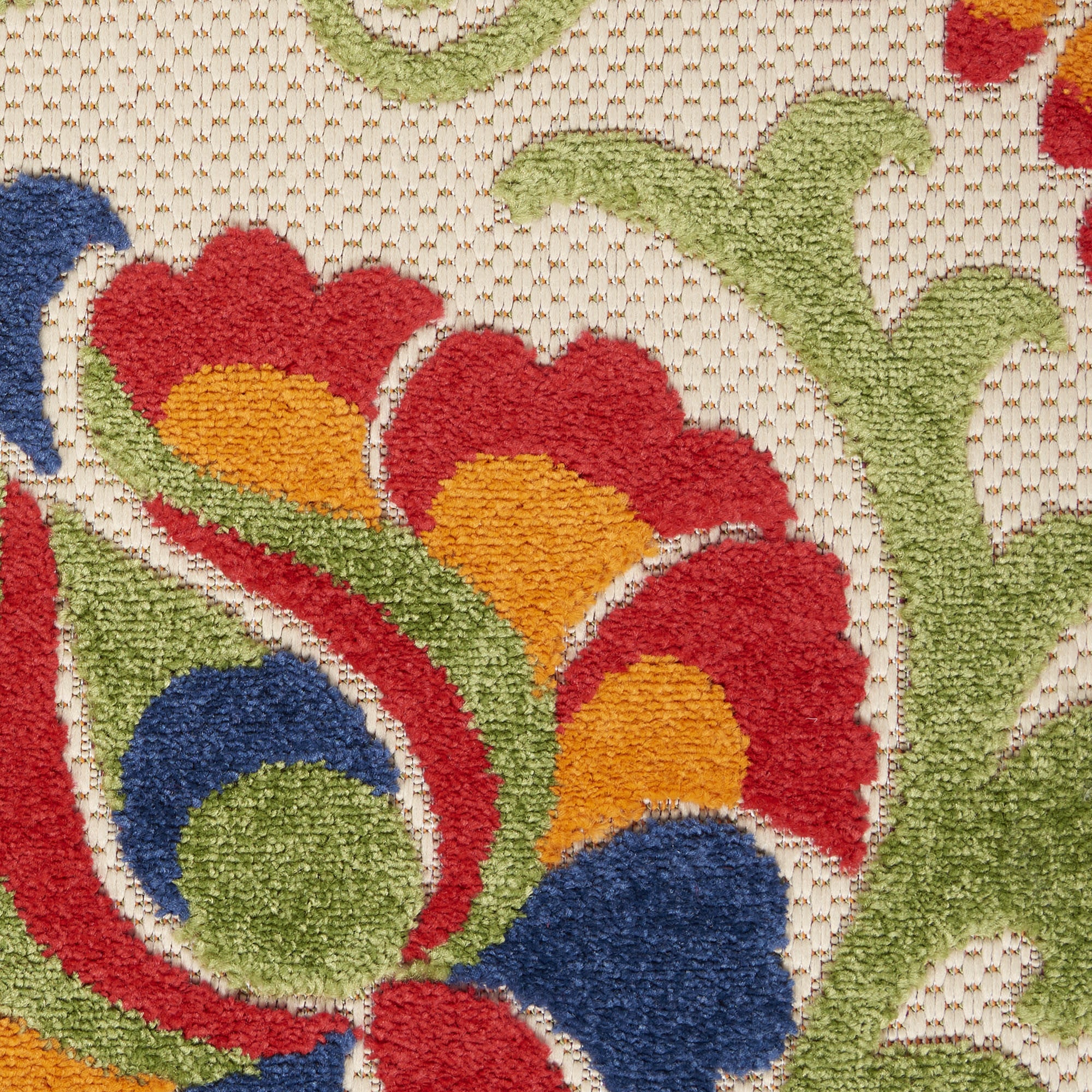 6' X 9' Green And Ivory Indoor Outdoor Area Rug