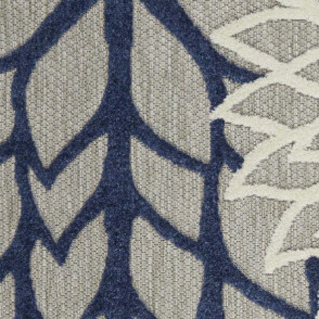 5' X 8' Ivory And Blue Floral Indoor Outdoor Area Rug