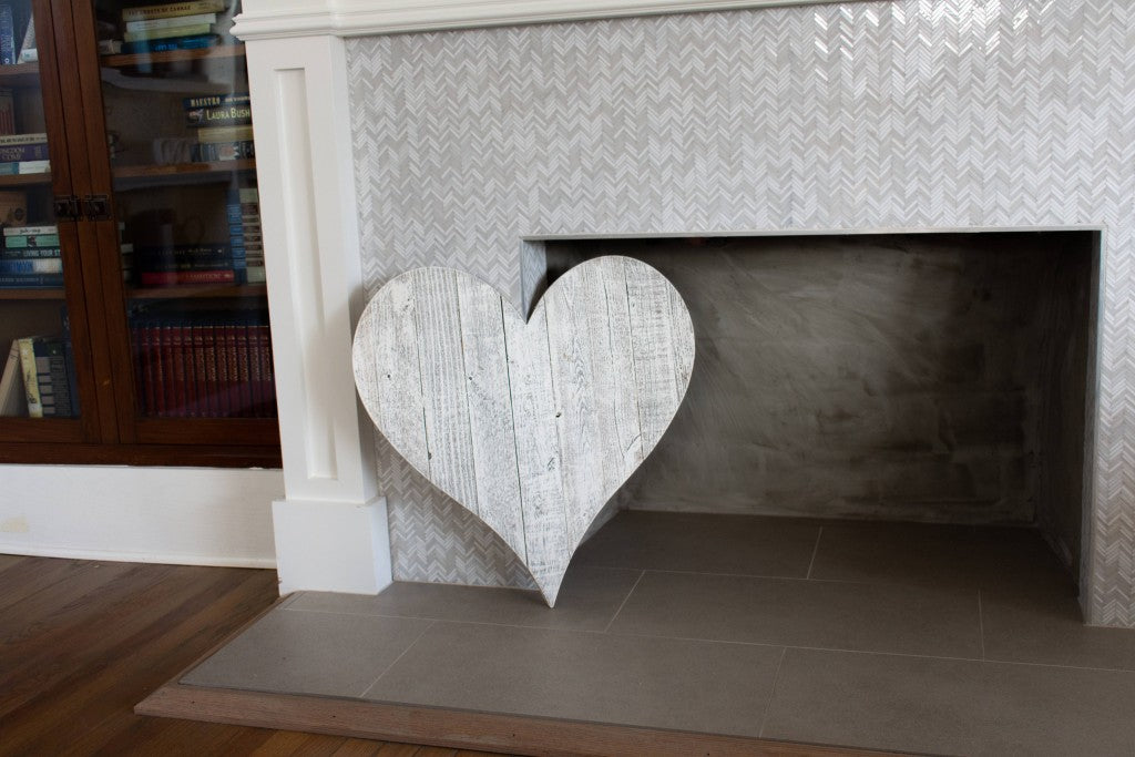 24" Whitewash Reclaimed Wood Heart Wall Decor