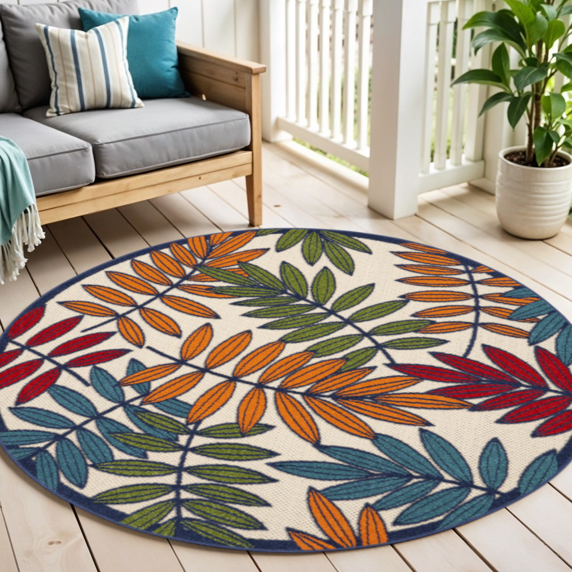 4' Ivory And Blue Round Floral Indoor Outdoor Area Rug