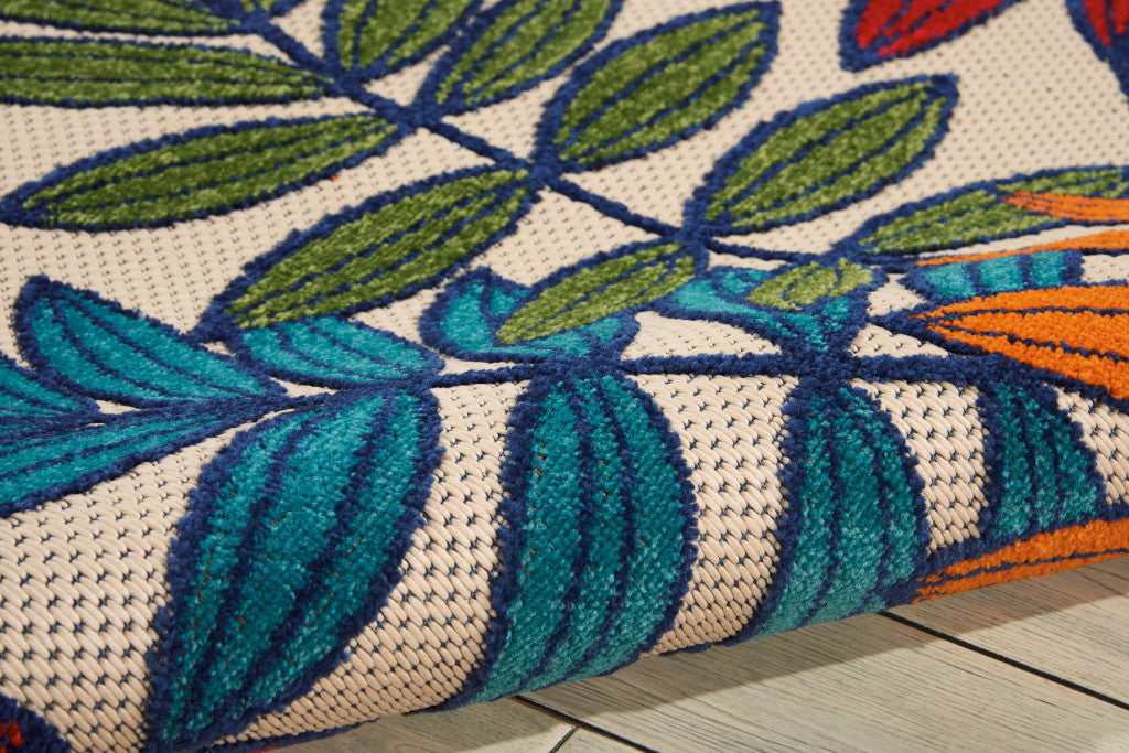 7' X 10' Ivory And Blue Floral Indoor Outdoor Area Rug