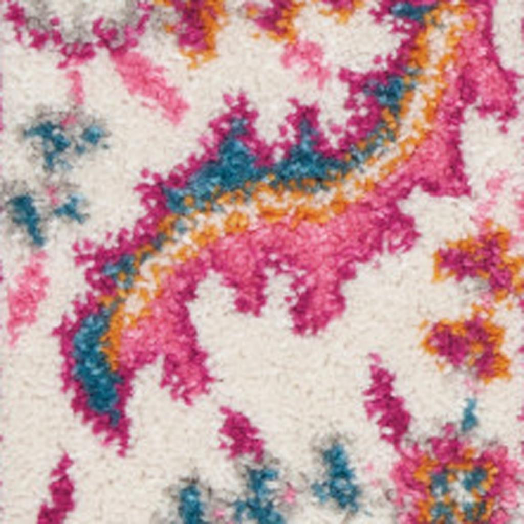 5' X 7' Light Gray And Pink Medallion Area Rug