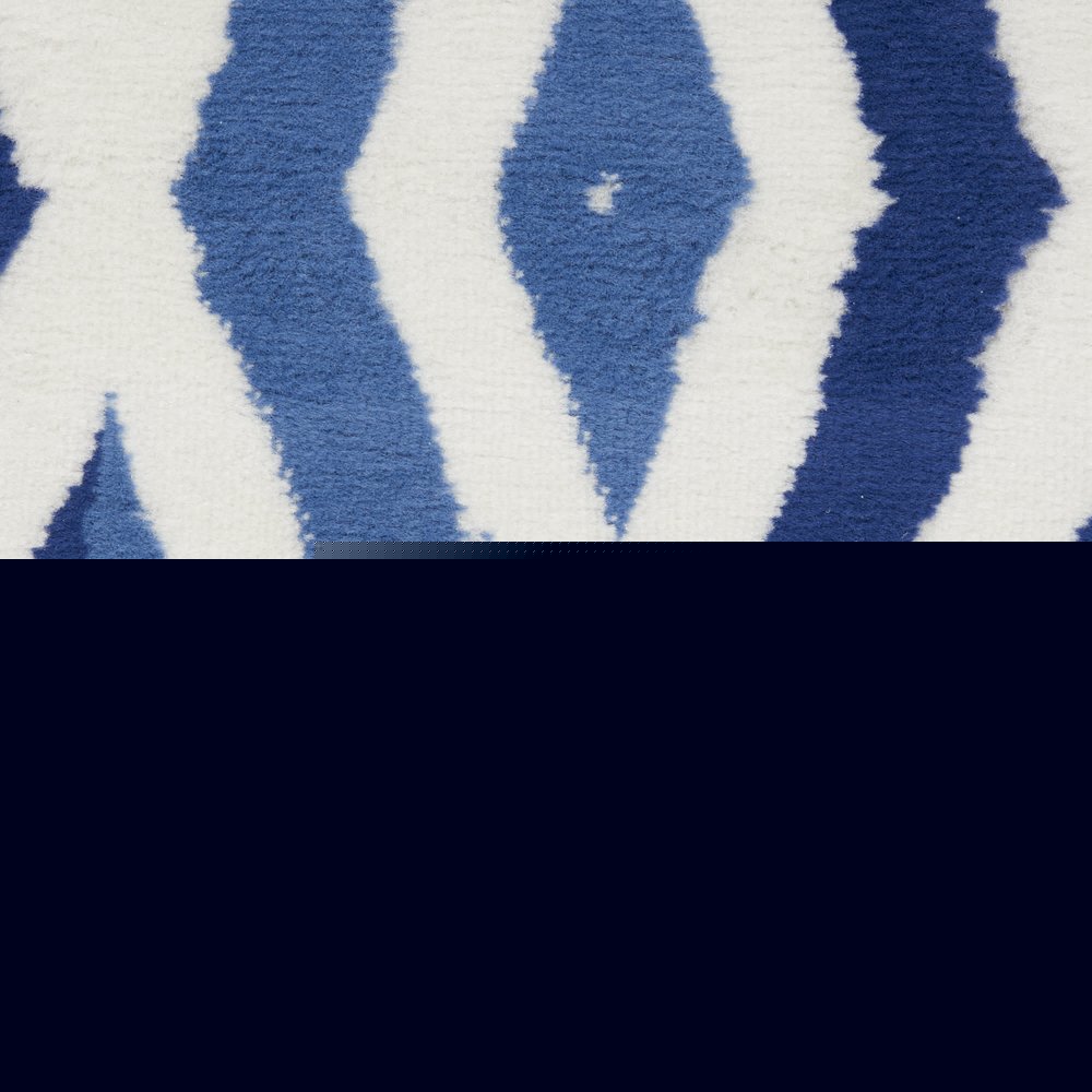 4' X 6' Ivory And Blue Geometric Area Rug