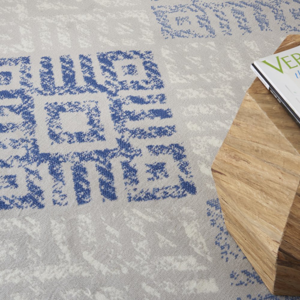 4' X 6' Blue And Gray Geometric Area Rug