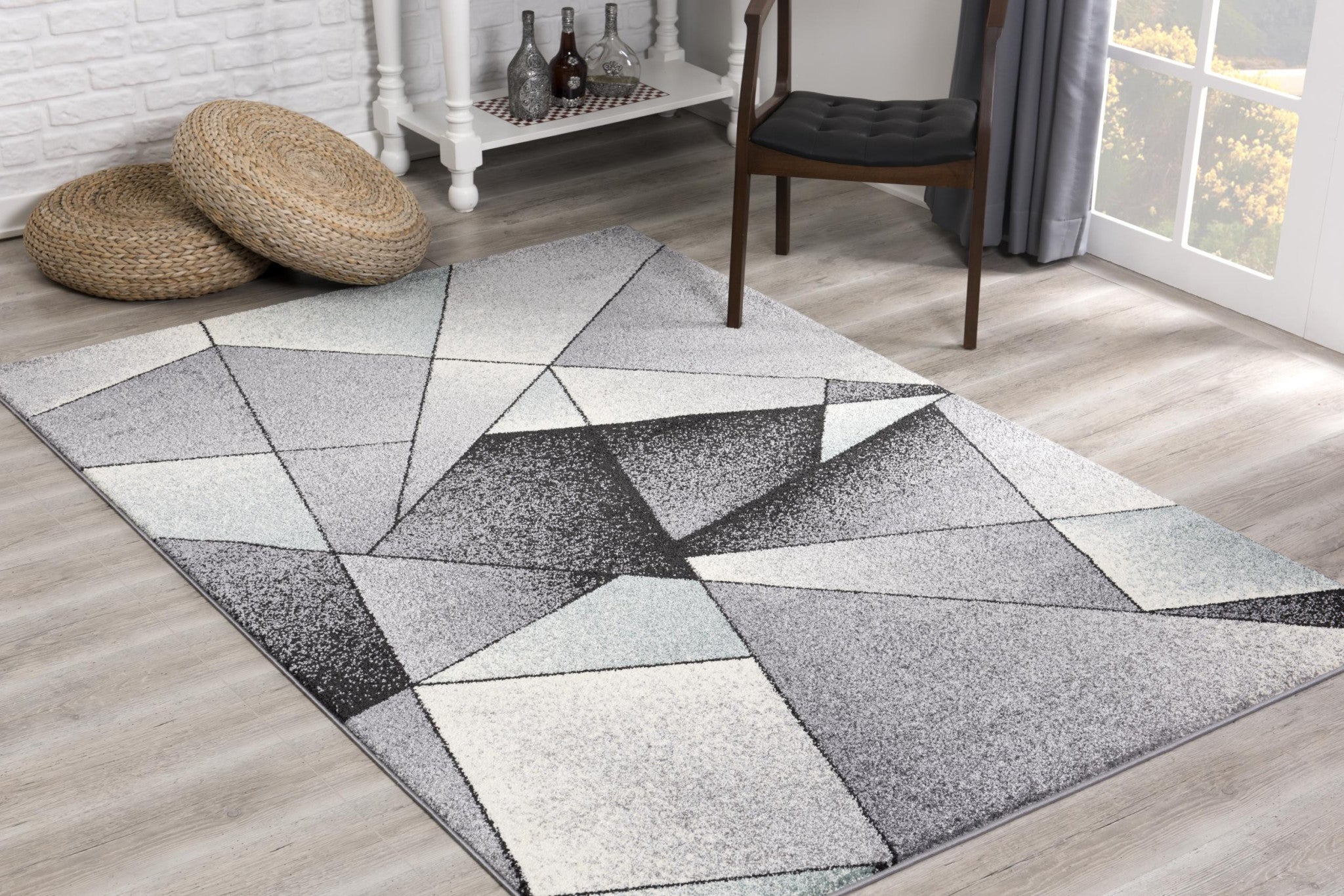 4' X 6' Gray And Blue Prism Pattern Area Rug