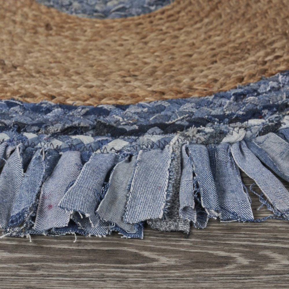 4' Beige And Blue Abstract Geometric Hand Woven Round Rug