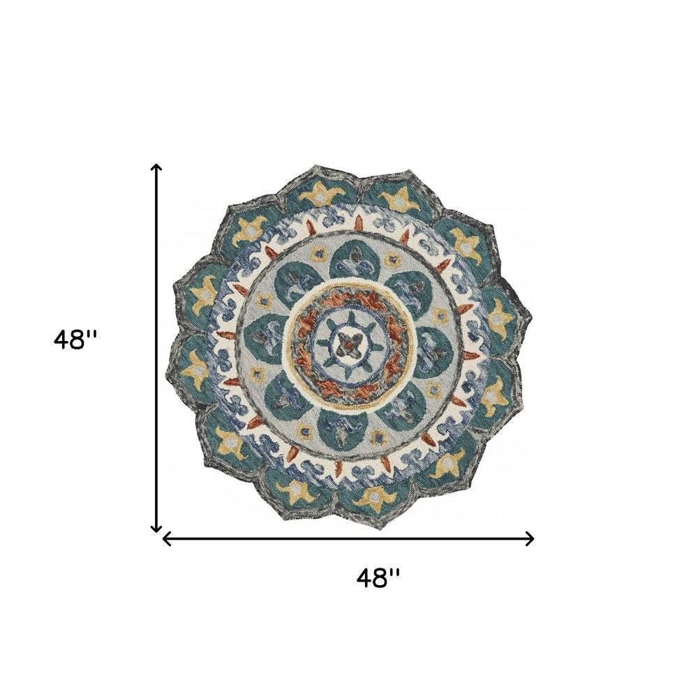 4' Green And Ivory Wool Hand Hooked Round Rug