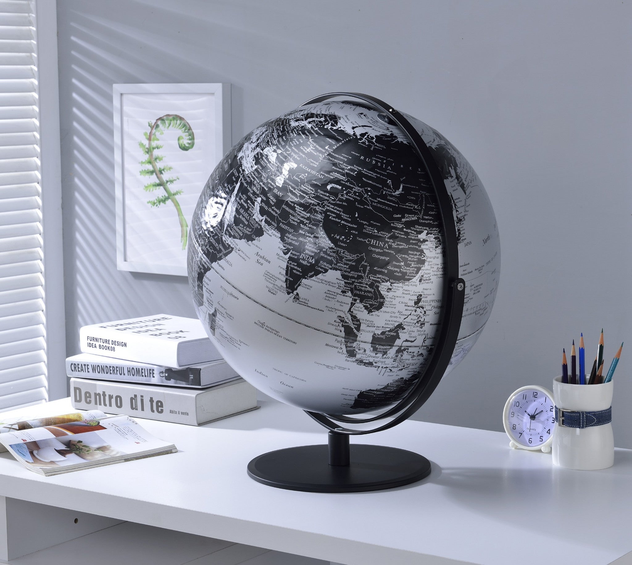 21" Black And Silver Modern Polyresin Globe