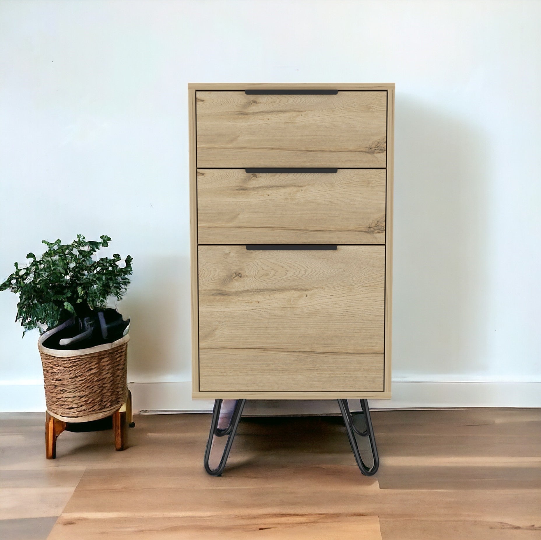 18" Brown and Black Three Drawer Standard Chest