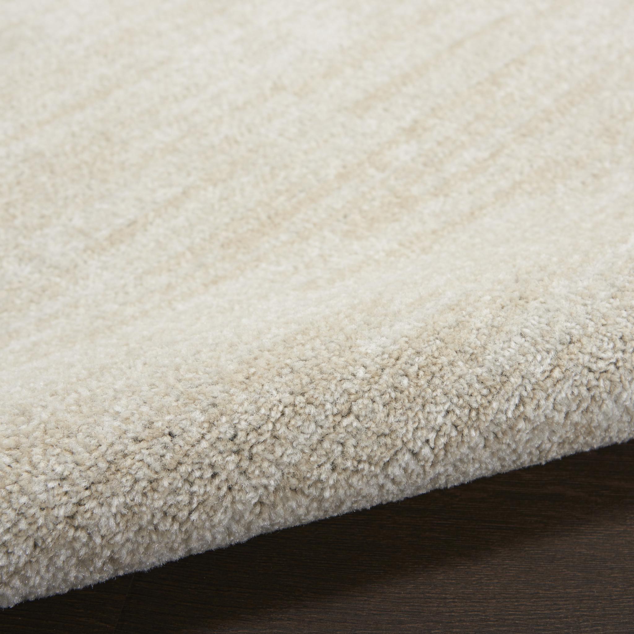 4' Beige And Ivory Round Indoor Outdoor Area Rug