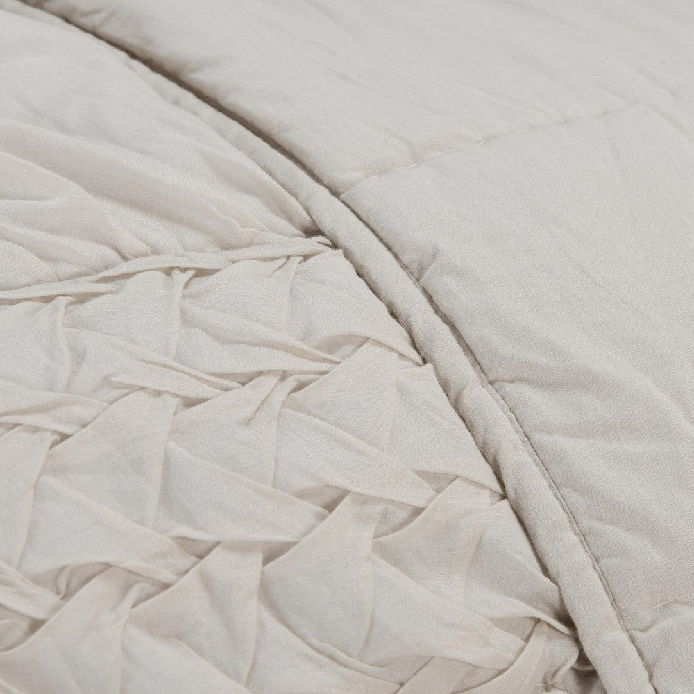 Ivory Geometric King Quilt