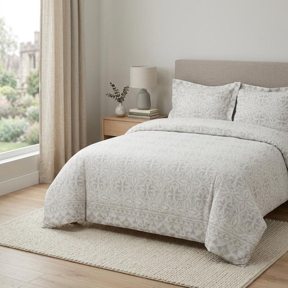 Ivory Queen Cotton Washable Polyester Down Alternative Comforter Set With Two Shams