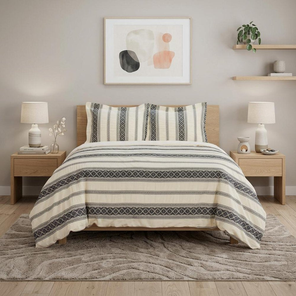Black And Ivory Queen Cotton Washable Polyester Duvet Cover Set With Two Shams