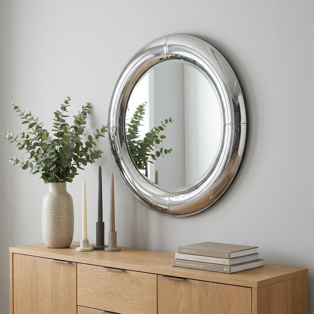 32" Silver Round Curved Frame Accent Mirror