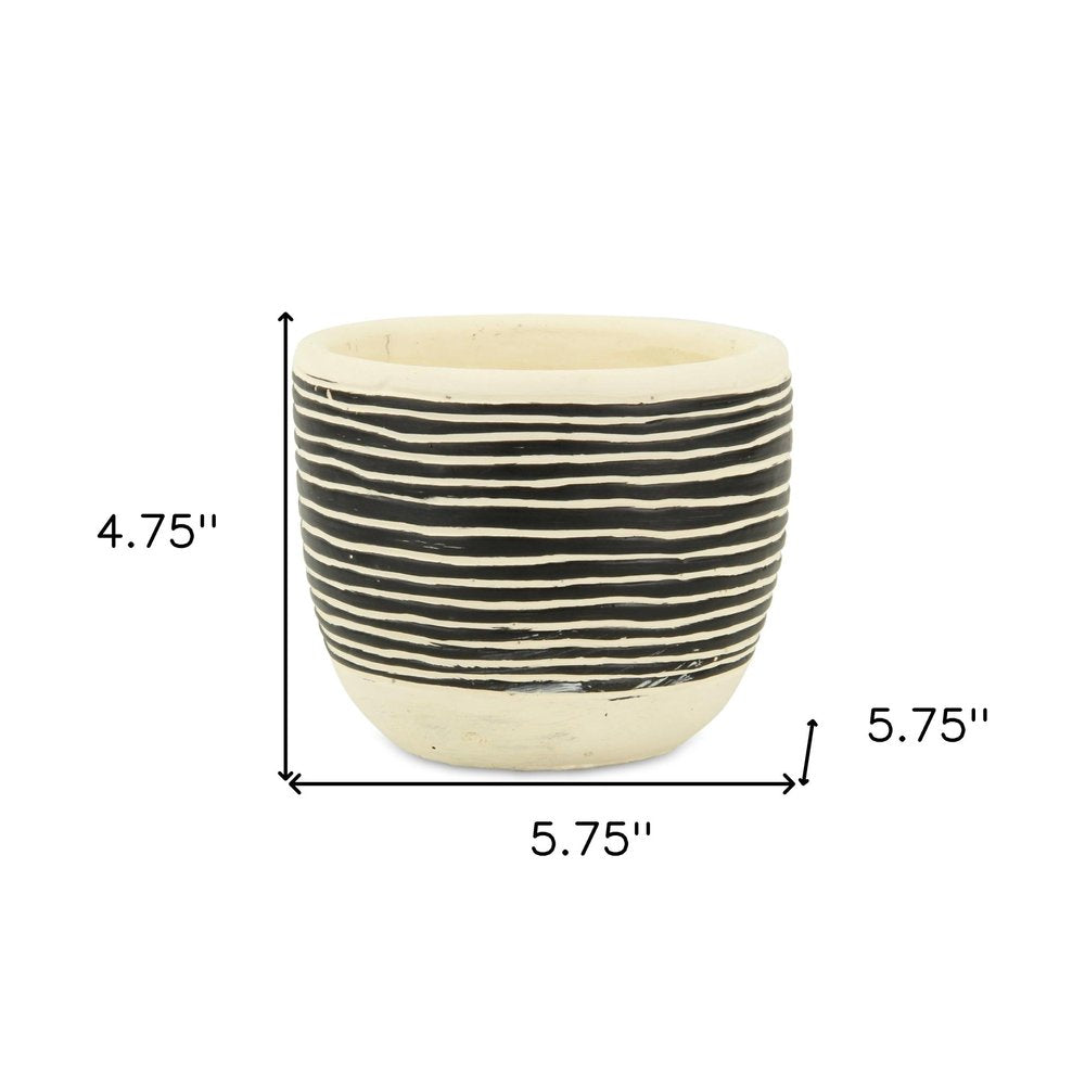 Black And White Ceramic 39 Ounce Striped Round Distressed Pot Planter
