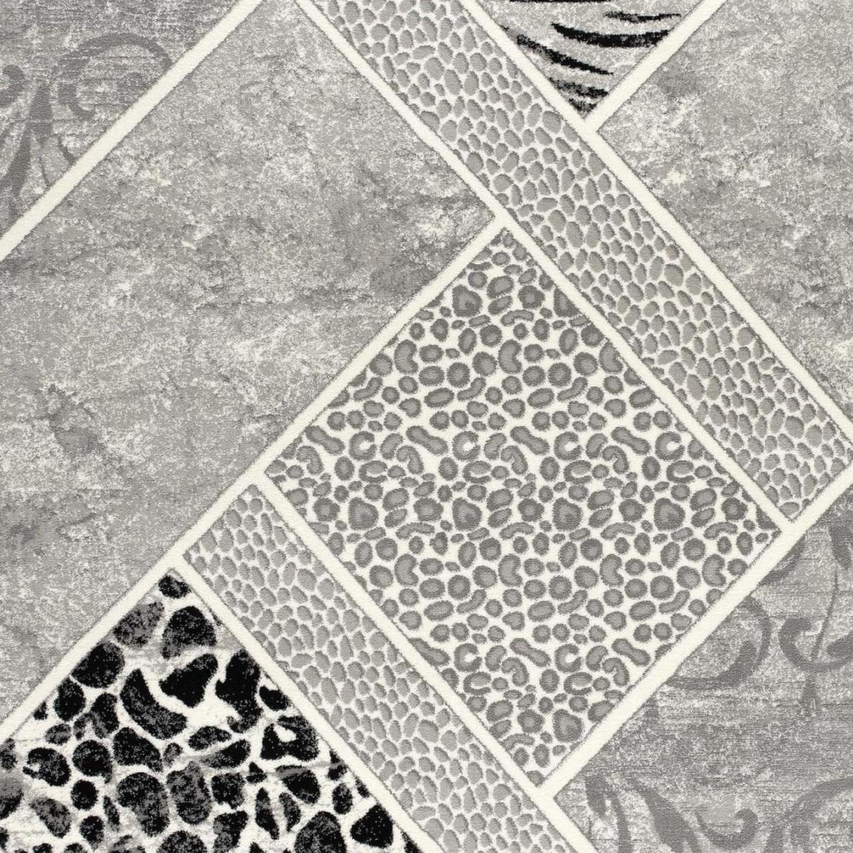 4' X 6' Grey Geometric Power Loom Stain Resistant Area Rug