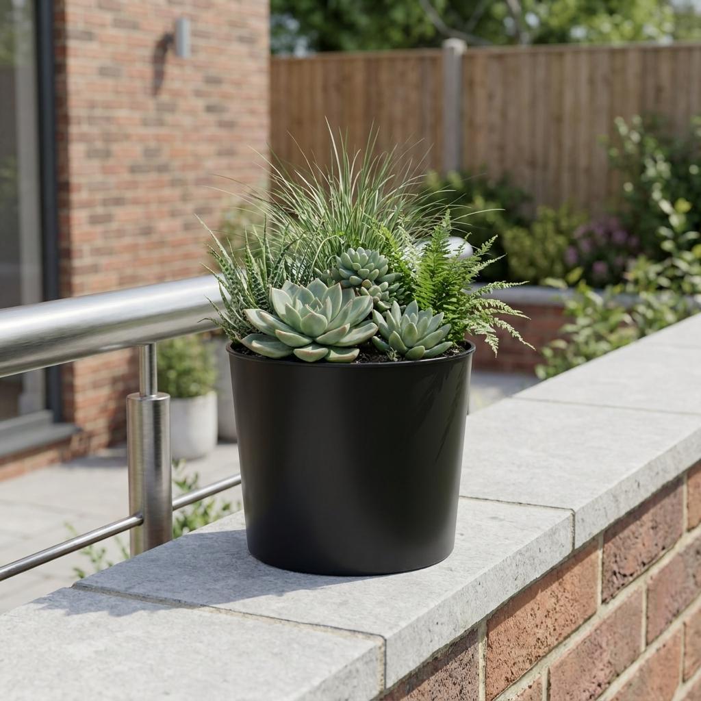 7" Black Recycled Plastic Indoor Outdoor Round Pot Planter