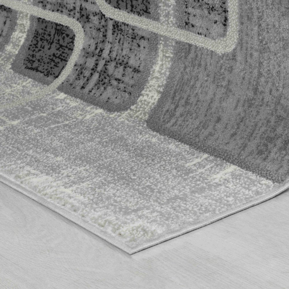 4' X 6' Grey Geometric Area Rug