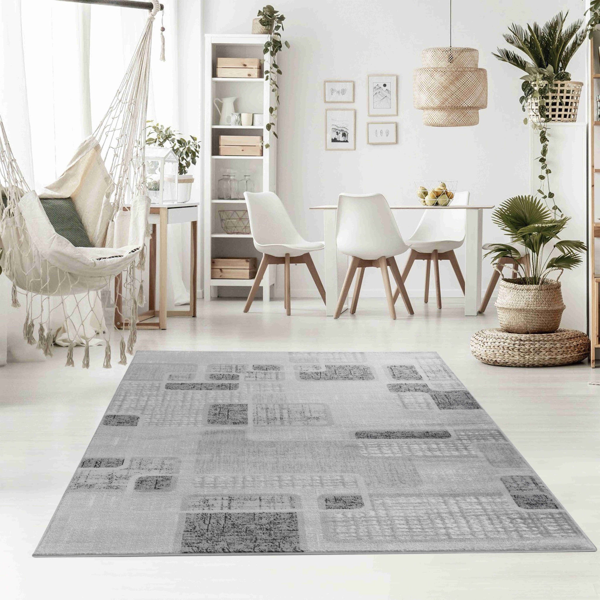 4' X 6' Grey Geometric Area Rug