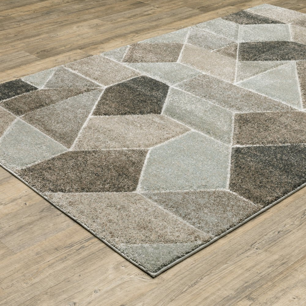 7' X 10' Gray And Ivory Geometric Area Rug