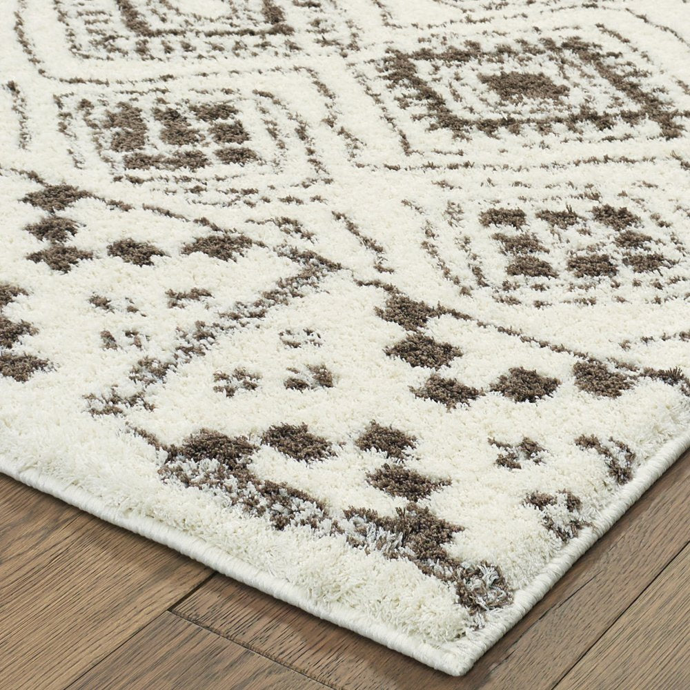7' X 10' Ivory And Brown Geometric Shag Area Rug