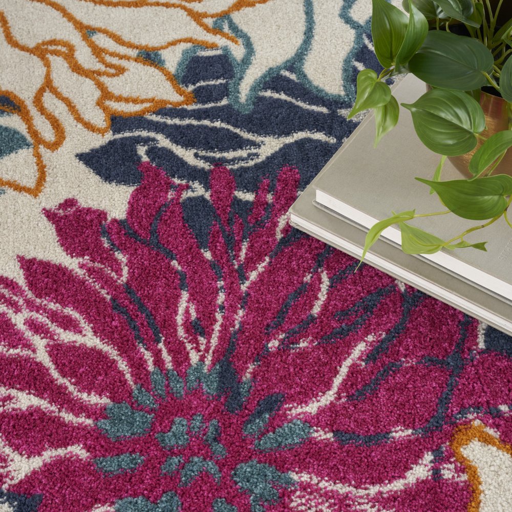 5' X 7' Cream Floral Power Loom Area Rug