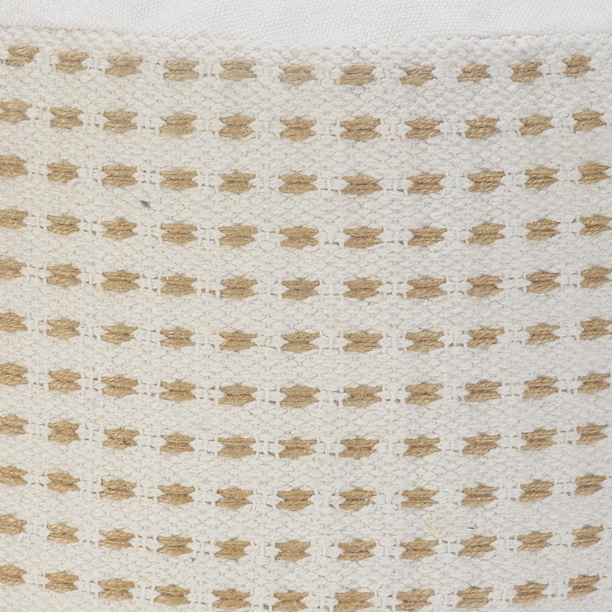 18" White Jute Round Geometric Pouf Ottoman