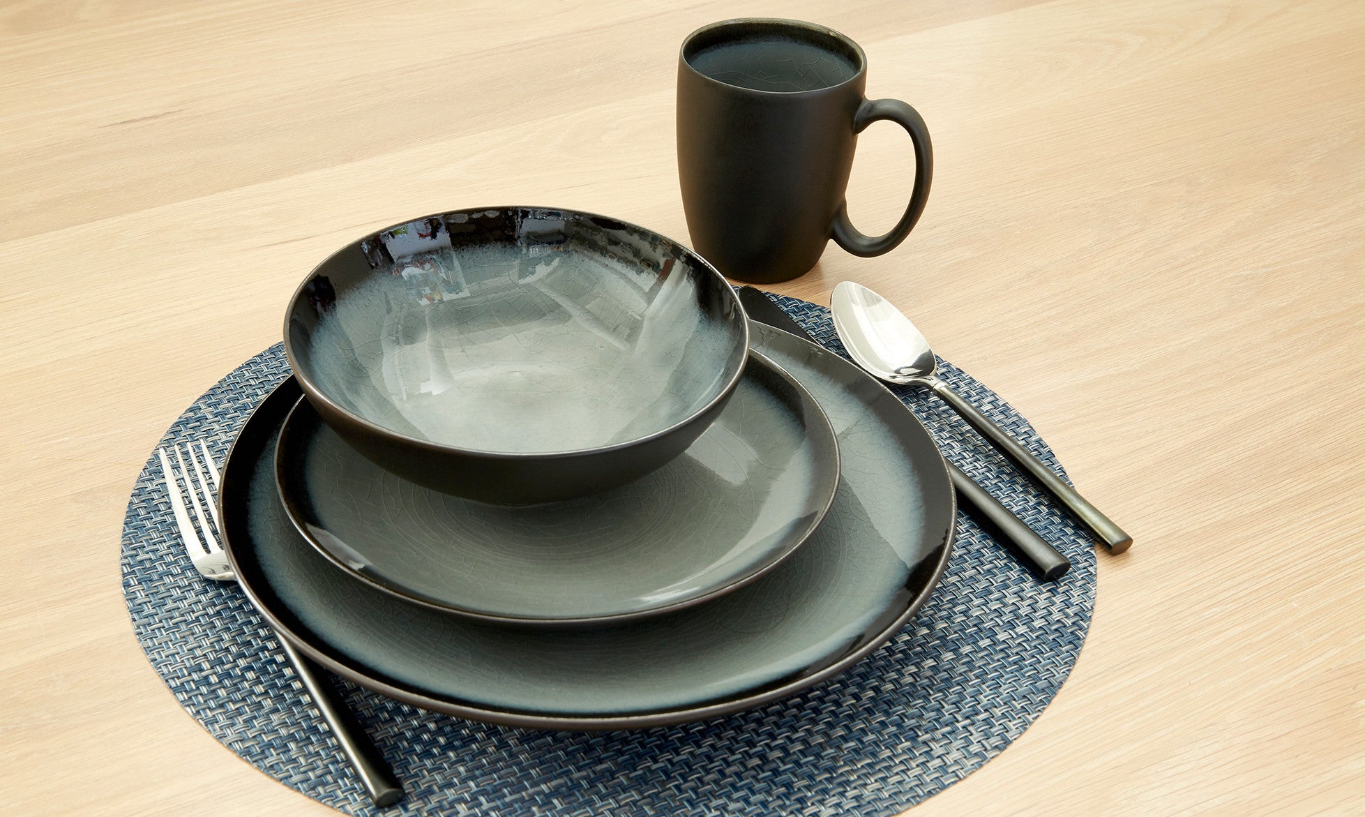 Green and Black Sixteen Piece Round Tone on Tone Ceramic Service For Four Dinnerware Set