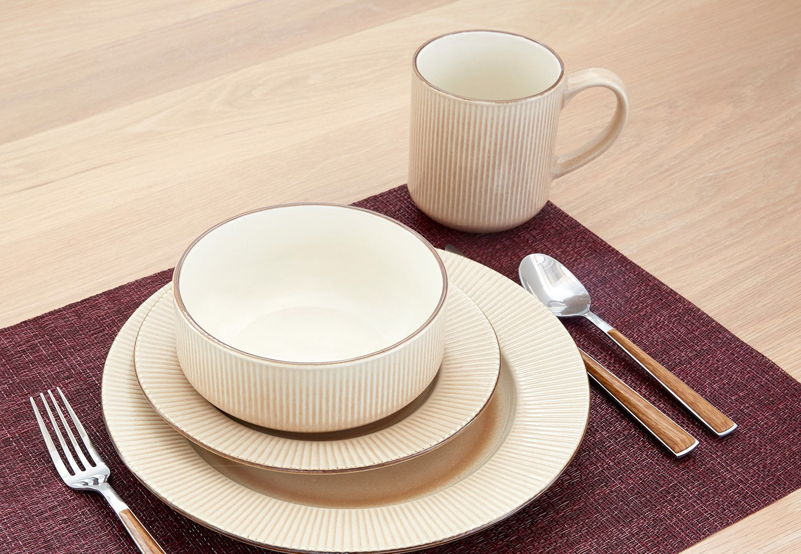 Sand Sixteen Piece Round Striped Ceramic Service For Four Dinnerware Set