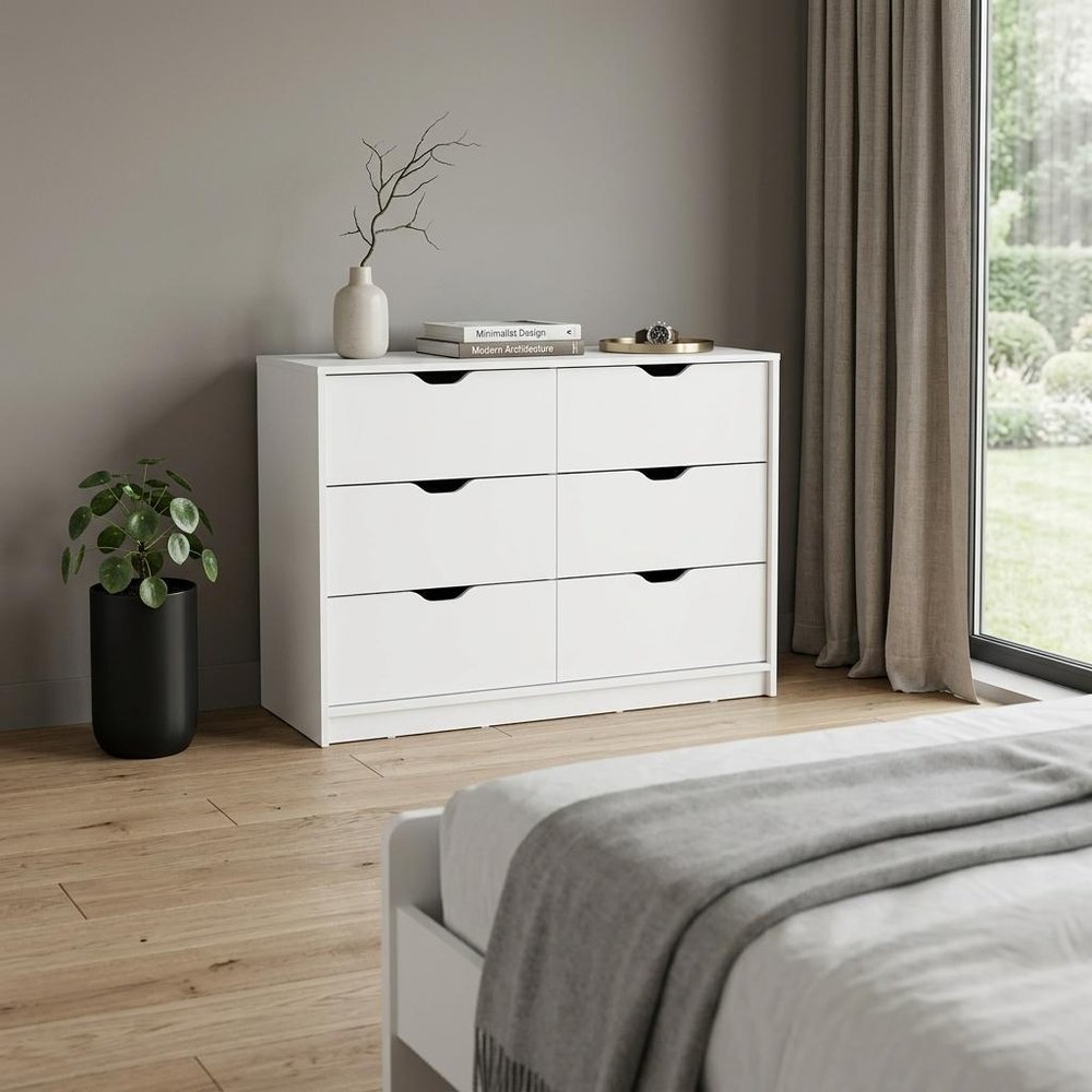 18" White Wood Five Drawer Dresser