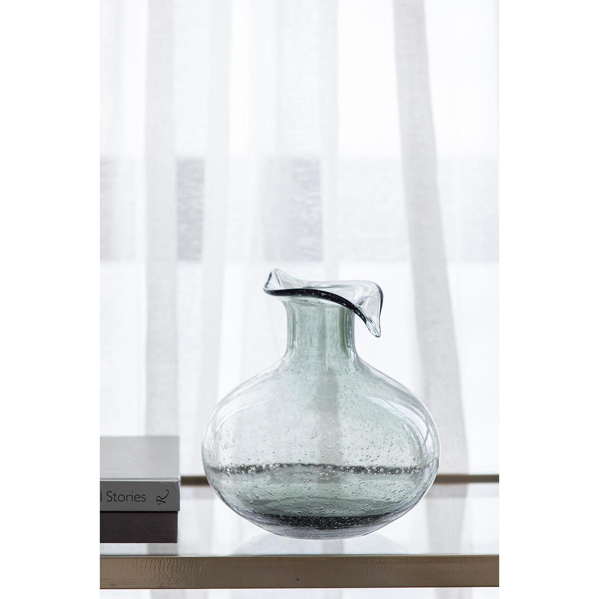 9" Light Gray Bubble Glass Round Table Vase