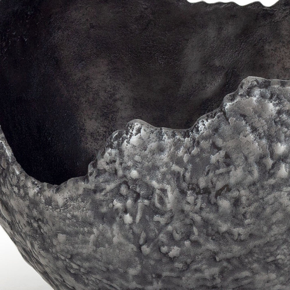 Set of Two Gray And Silver Aluminum Decorative Bowls