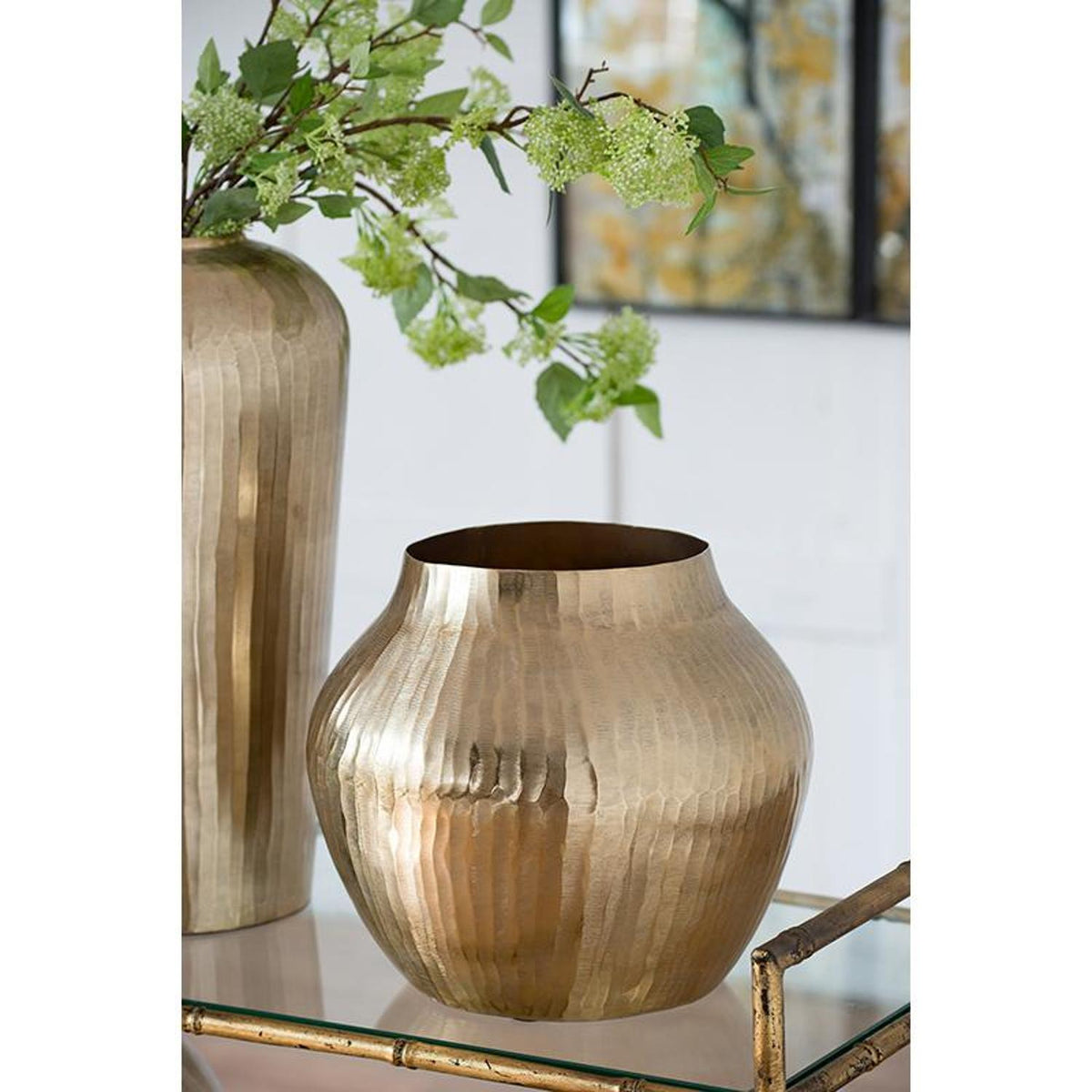 11" Gold Aluminum Round Table Vase