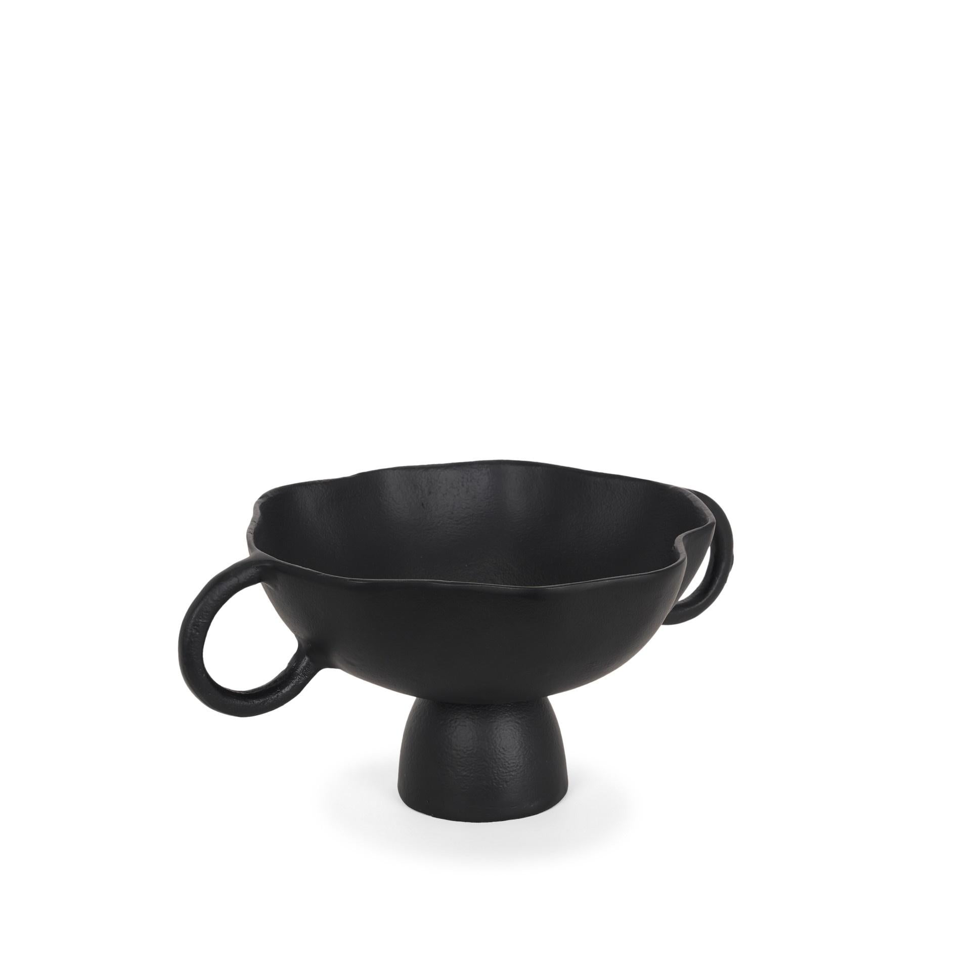 11" Black Metal Round Pedestal Centerpiece Bowl