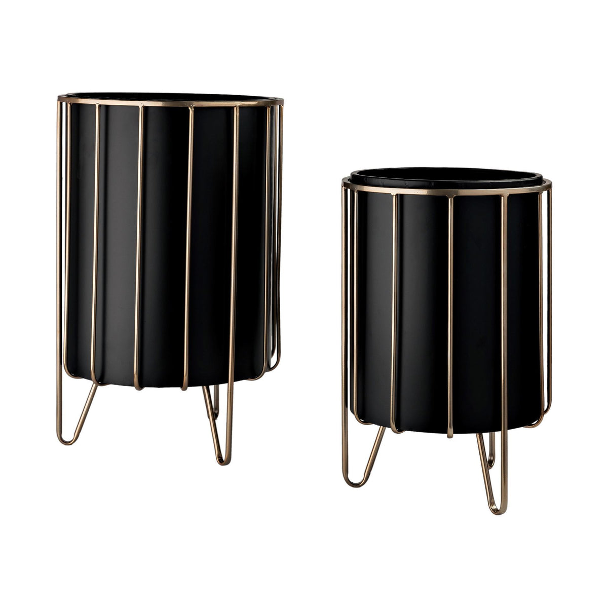 Set of Two Black Metal 20 Ounce Round Pot Planters