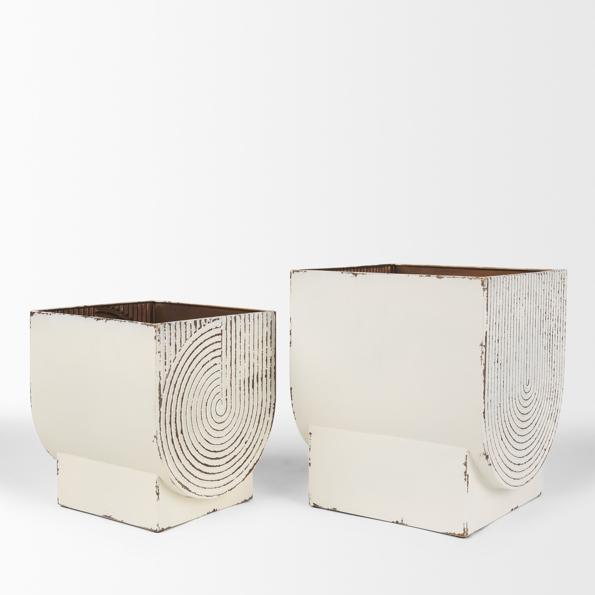 Set of Two White Metal 20 Ounce Rectangular Pot Planters