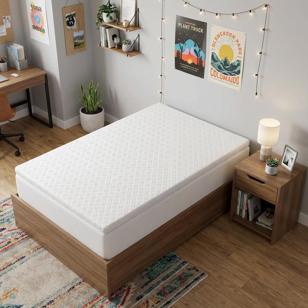 4" White Memory Foam Twin Mattress Topper