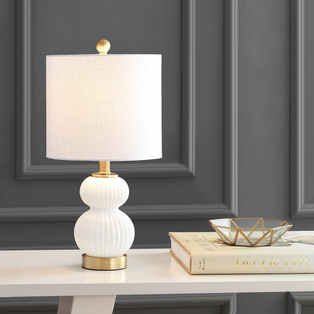 20" Gold Globe Globe Lamp With Drum Shade