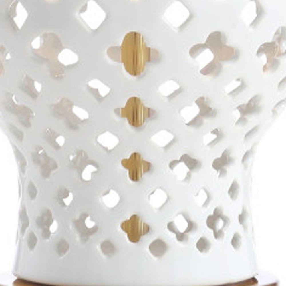 21" White And Gold Urn Table Lamp With Drum Shade