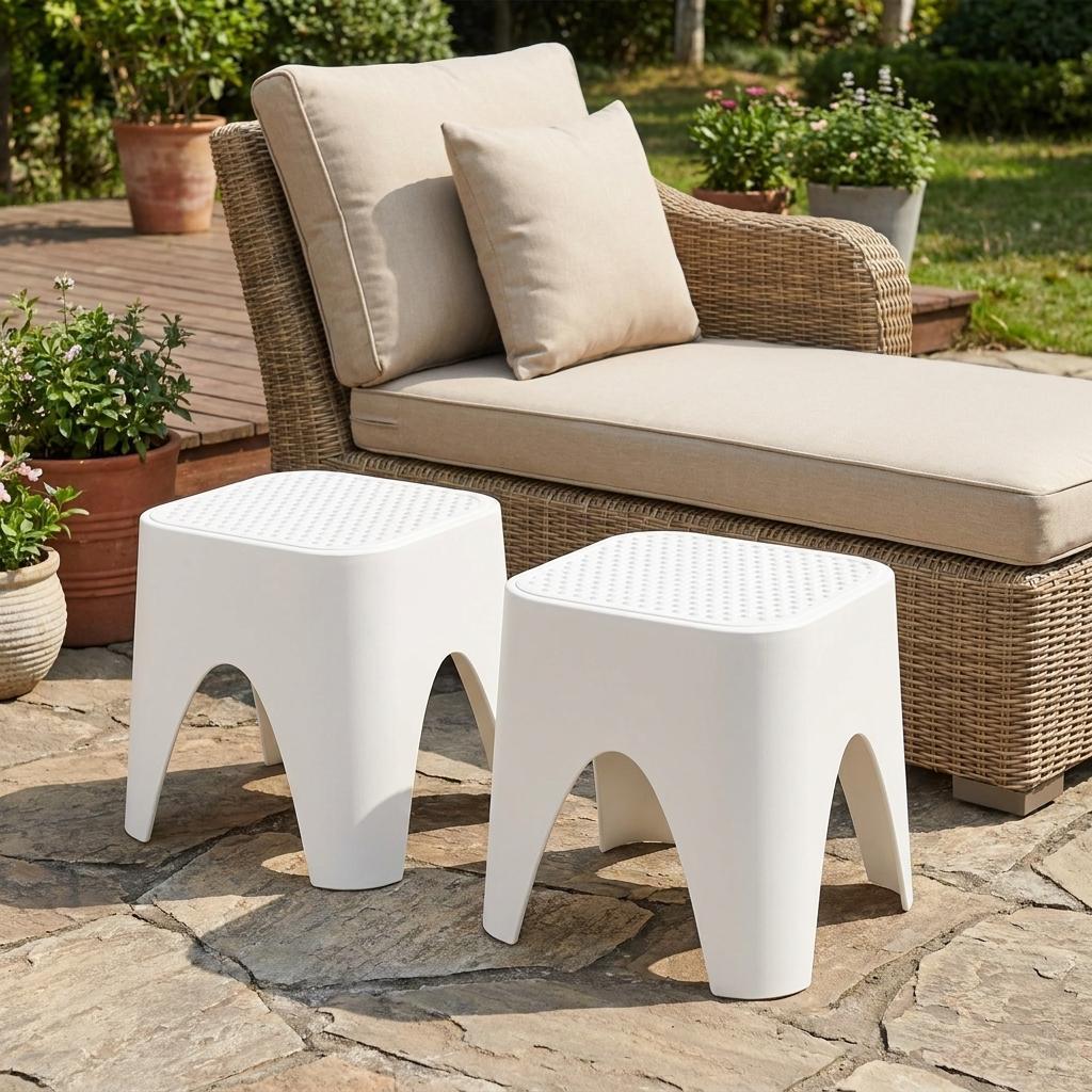 15" Plastic Outdoor Footstool Ottoman