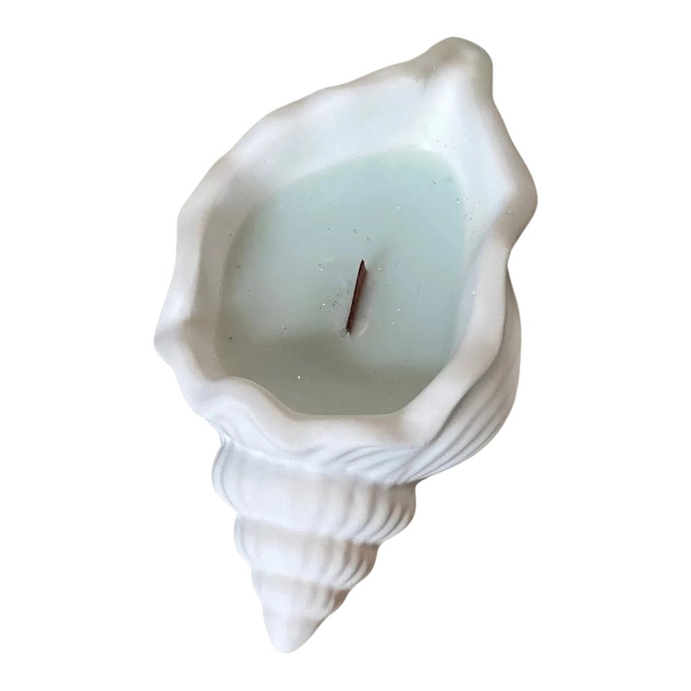6" Light Blue Sea Salt And Orchid Scented Soy Wax Candle In White Resin Novelty Holder