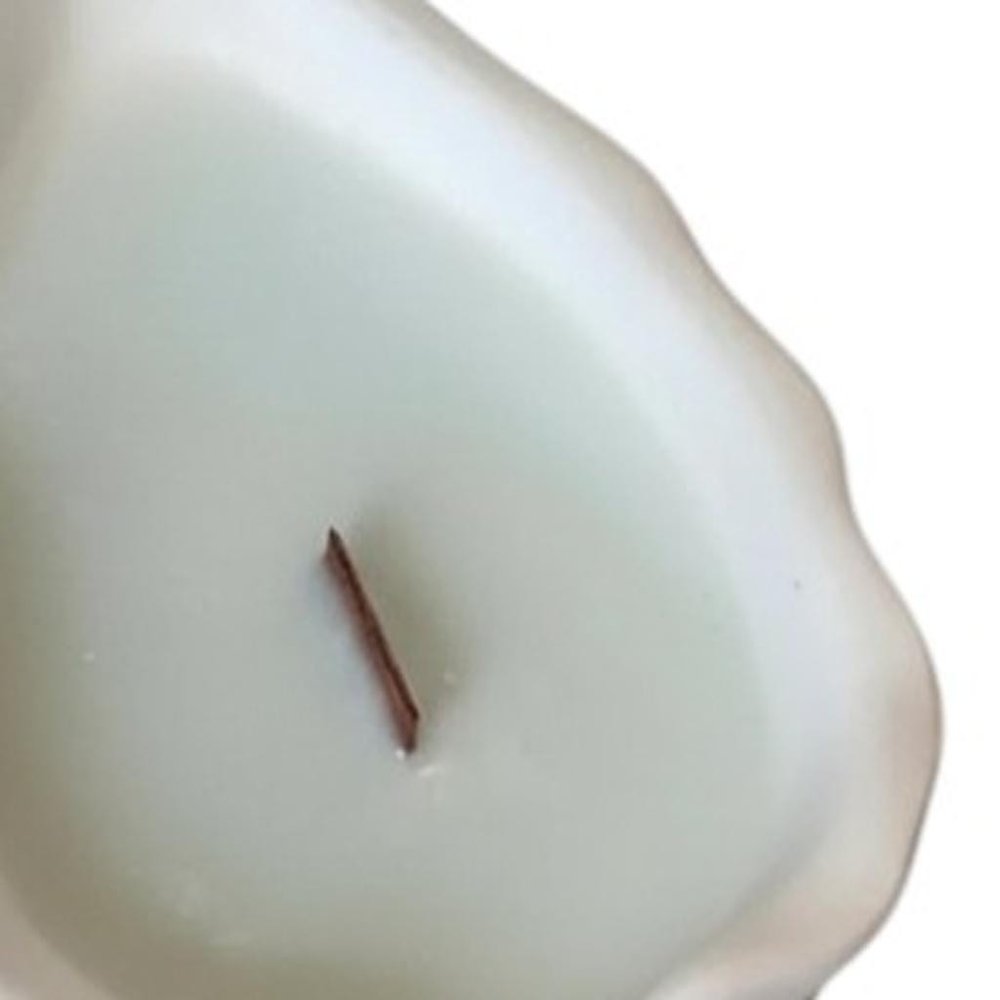 6" Light Blue Sea Salt And Orchid Scented Soy Wax Candle In White Resin Novelty Holder