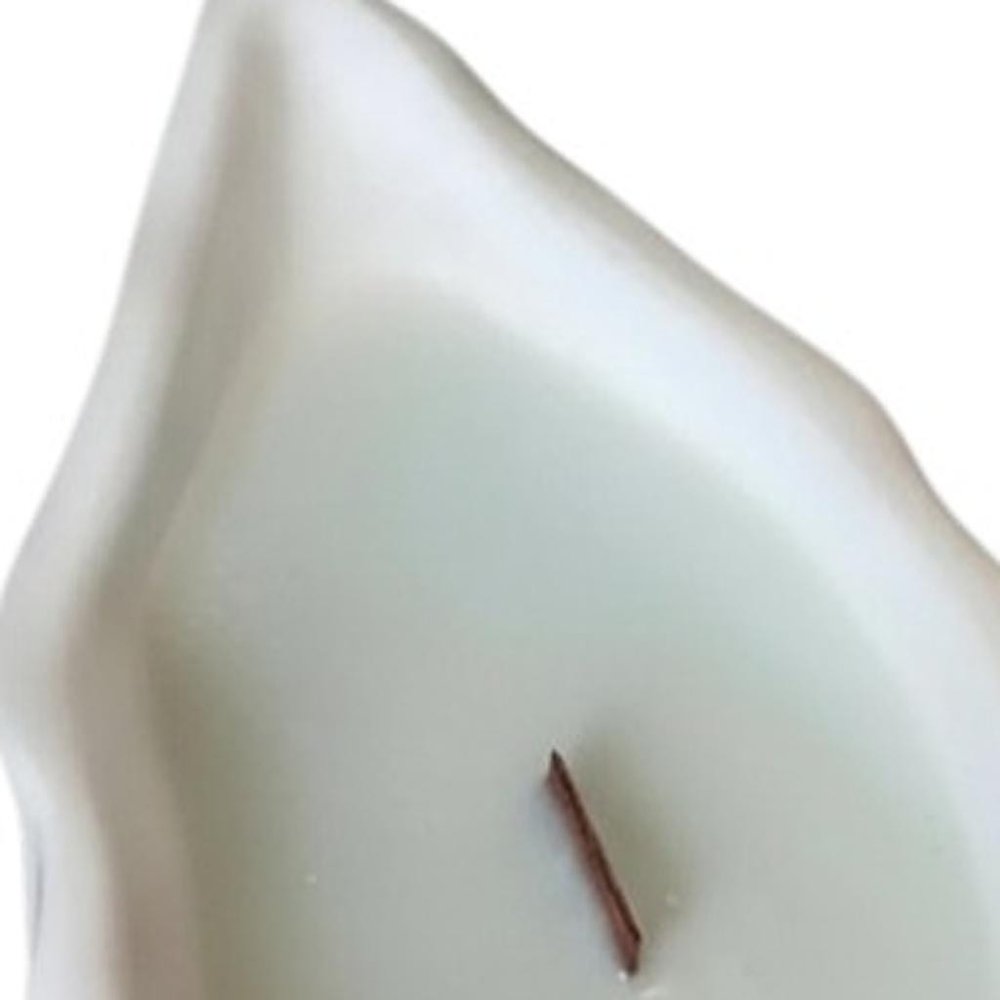 6" Light Blue Sea Salt And Orchid Scented Soy Wax Candle In White Resin Novelty Holder